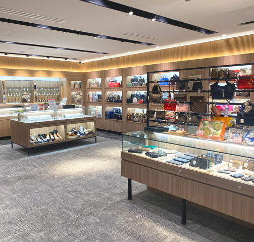 販売フロア 店内
