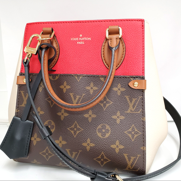 LV ルイヴィトン バッグ モノグラム フォールド・トート