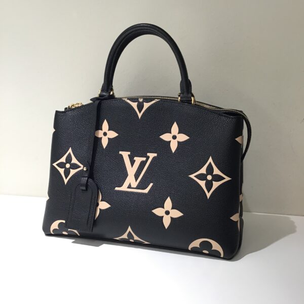 LV バイカラー モノグラム・アンプラント プティ・パレPM M58913