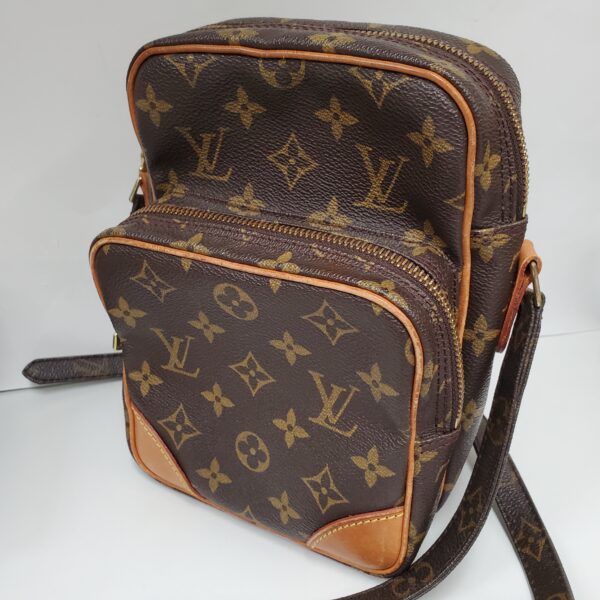 LV　ルイヴィトン　モノグラム　バッグ　アマゾン