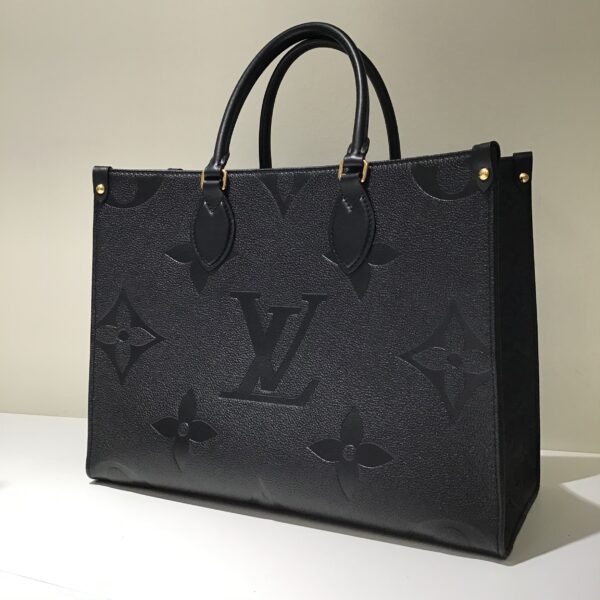 LV モノグラム・アンプラント オンザゴーMM  M45595