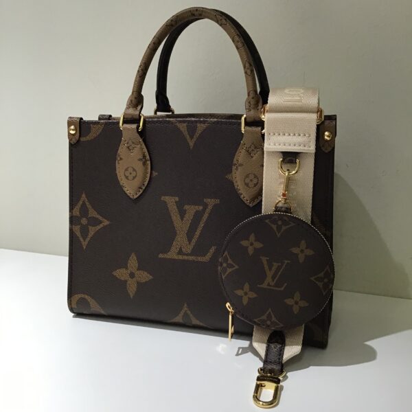 LV モノグラム・リバース  オンザゴーPM  M46373