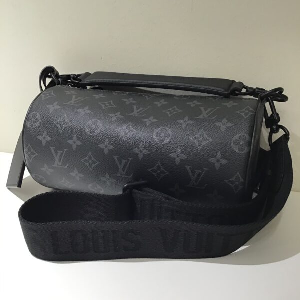 LV  モノグラム・エクリプス  ソフト・ポロションPM  M46796