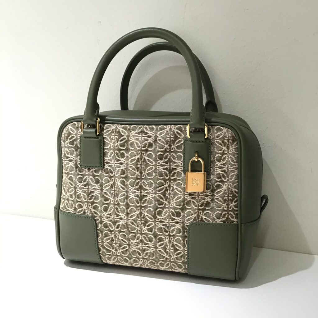 ロエベ アマソナ19 レザー×キャンバス グリーン 袋付き