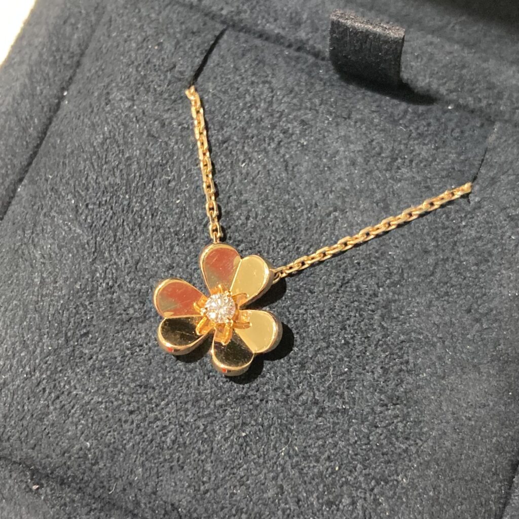 VCA フリヴォルミニ  1Pダイヤ VCARPOJ100 箱、保証書付き
