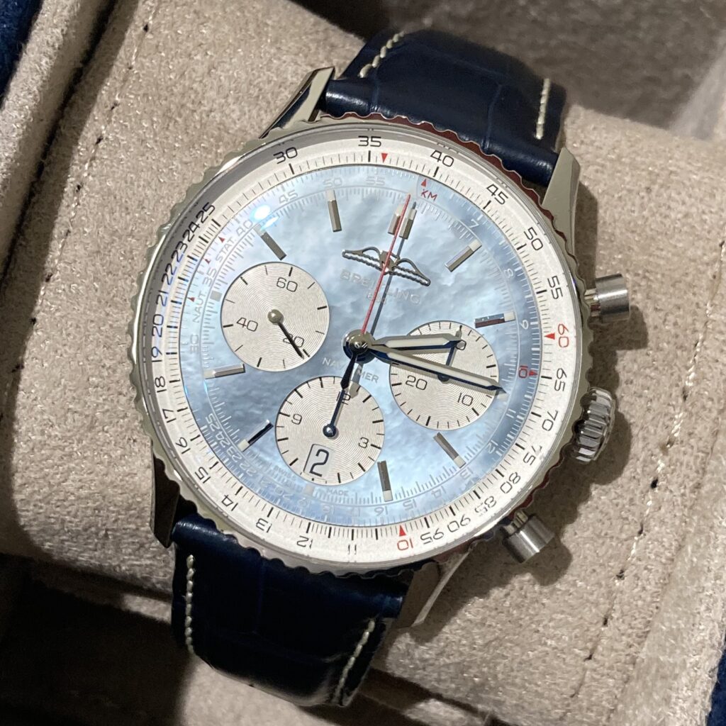 ブライトリング ナビタイマーB01 クロノグラフ41 ジャパン・エディション シェル SS/AT Bスケルトン AB0139/AB0139211C2P1 箱、保証書付き