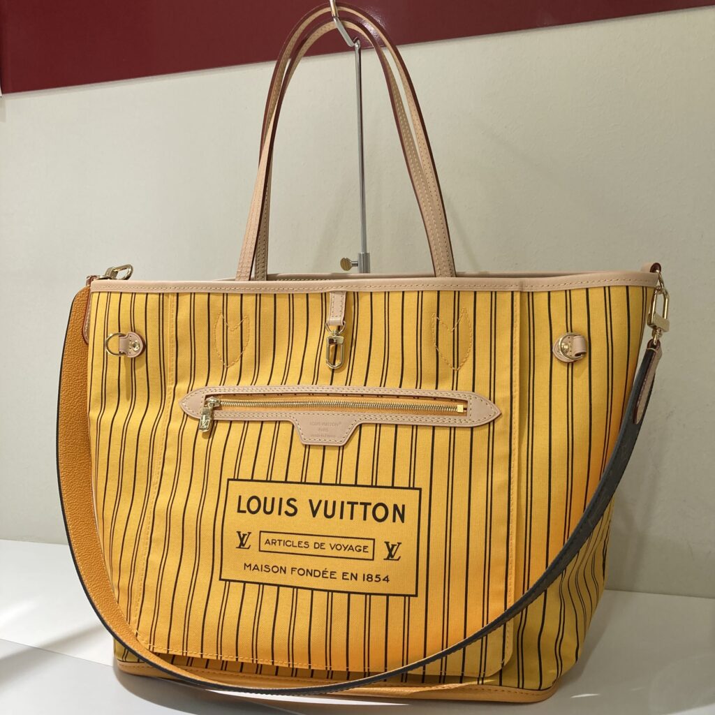 LV  モノグラム  ネヴァーフル・インサイドアウトMM  M11947