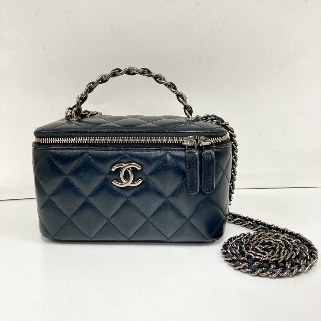 シャネル マトラッセ トップハンドル バニティ AP3593 B14291 94305 箱付き
