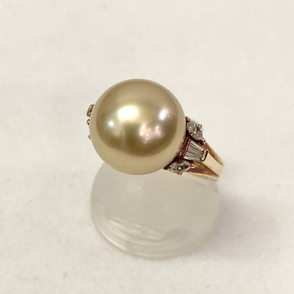 ミキモト  K18  パール12.3mm  マーキス/テーパダイヤ0.32  リング