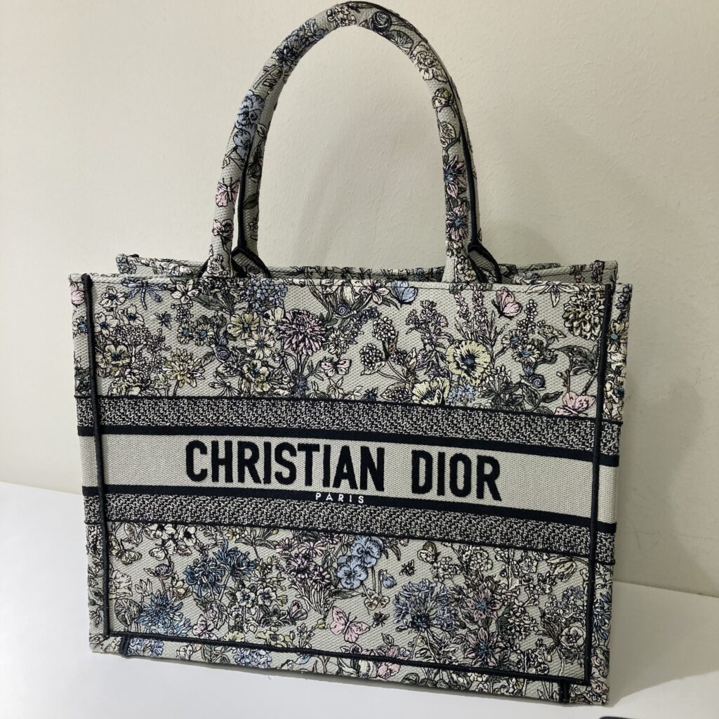 クリスチャン・ディオール ラッキーディオール ブックトート ミディアム
