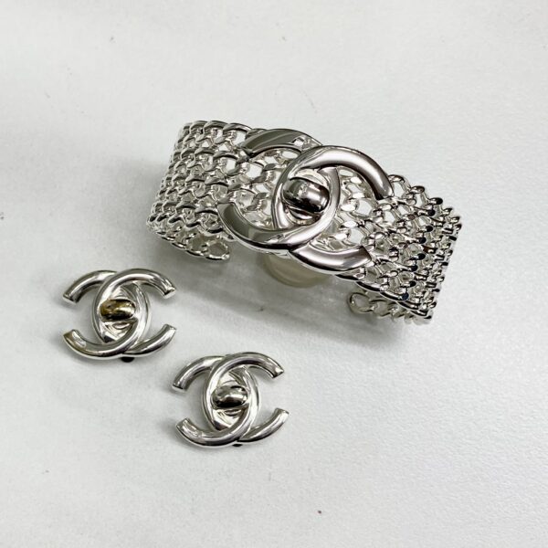 シャネル ココマーク バングル イヤリング セット 箱付き