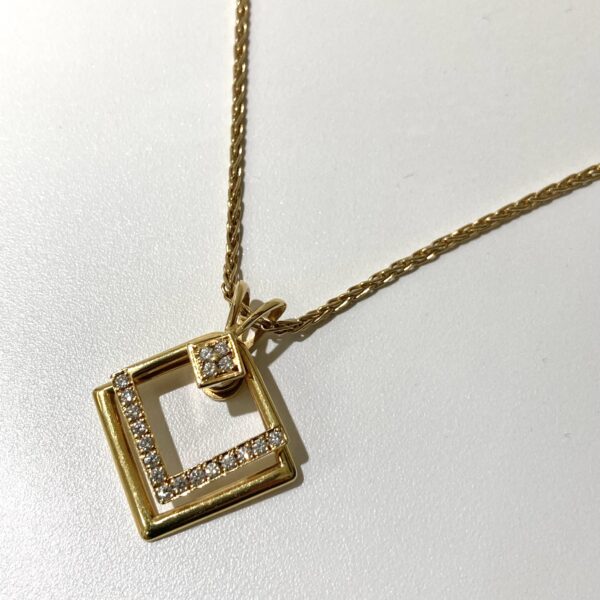 HCO  750  ダイヤ0.25  スイング  ネックレス