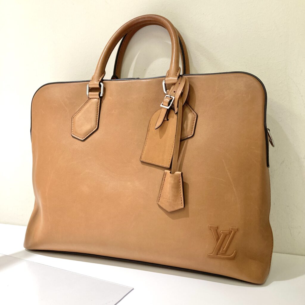 LV  ミレジムレザー  ポルト ドキュマン・ヴォワヤージュPM