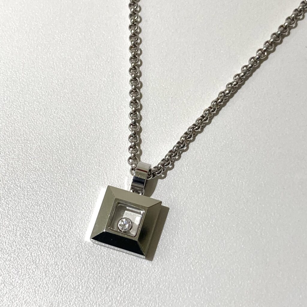ショパール  750WG  ハッピーダイヤ  スクエア  79/2938-20  ネックレス