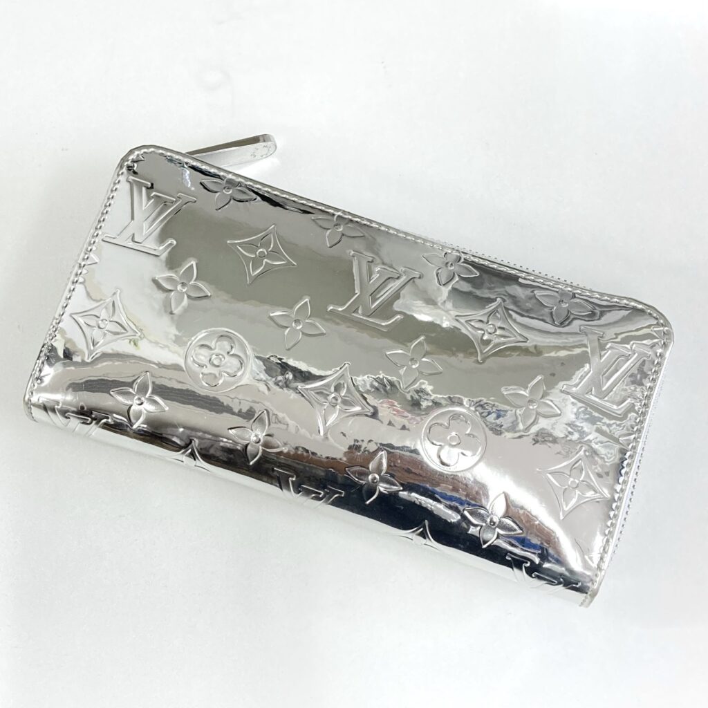 LV モノグラム•ミロワール ジッピー•ウォレット M83543 箱付
